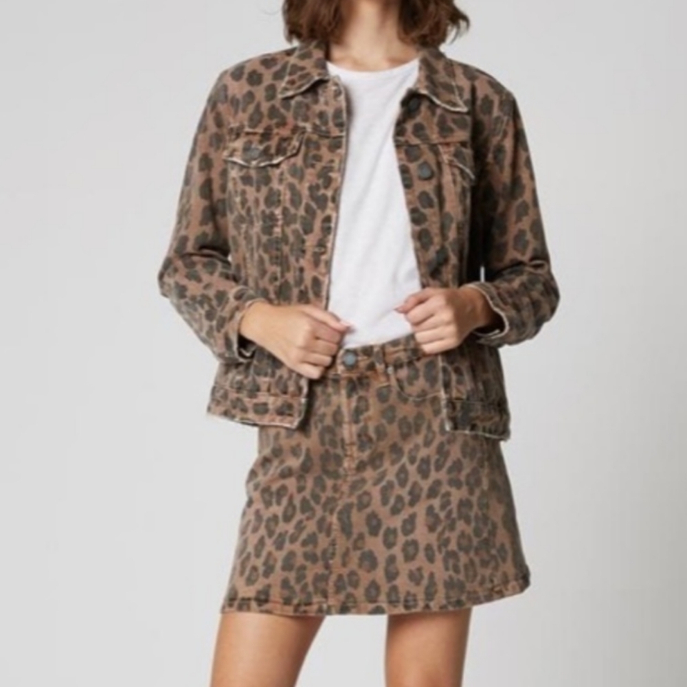 BLANK NYC LEOPARD PRINT SKIRT.SIZE 27